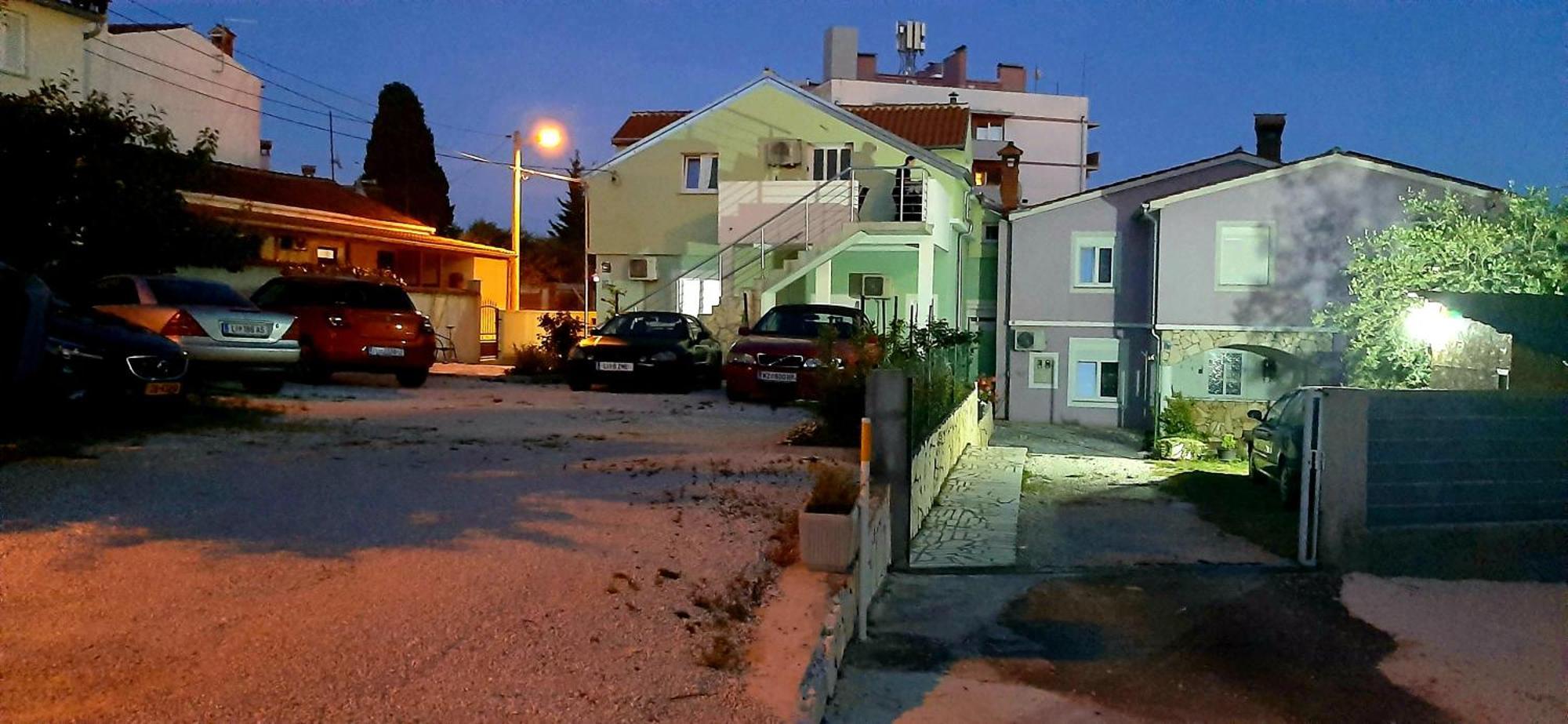 Ema & Sea Apartment'S بولا المظهر الخارجي الصورة